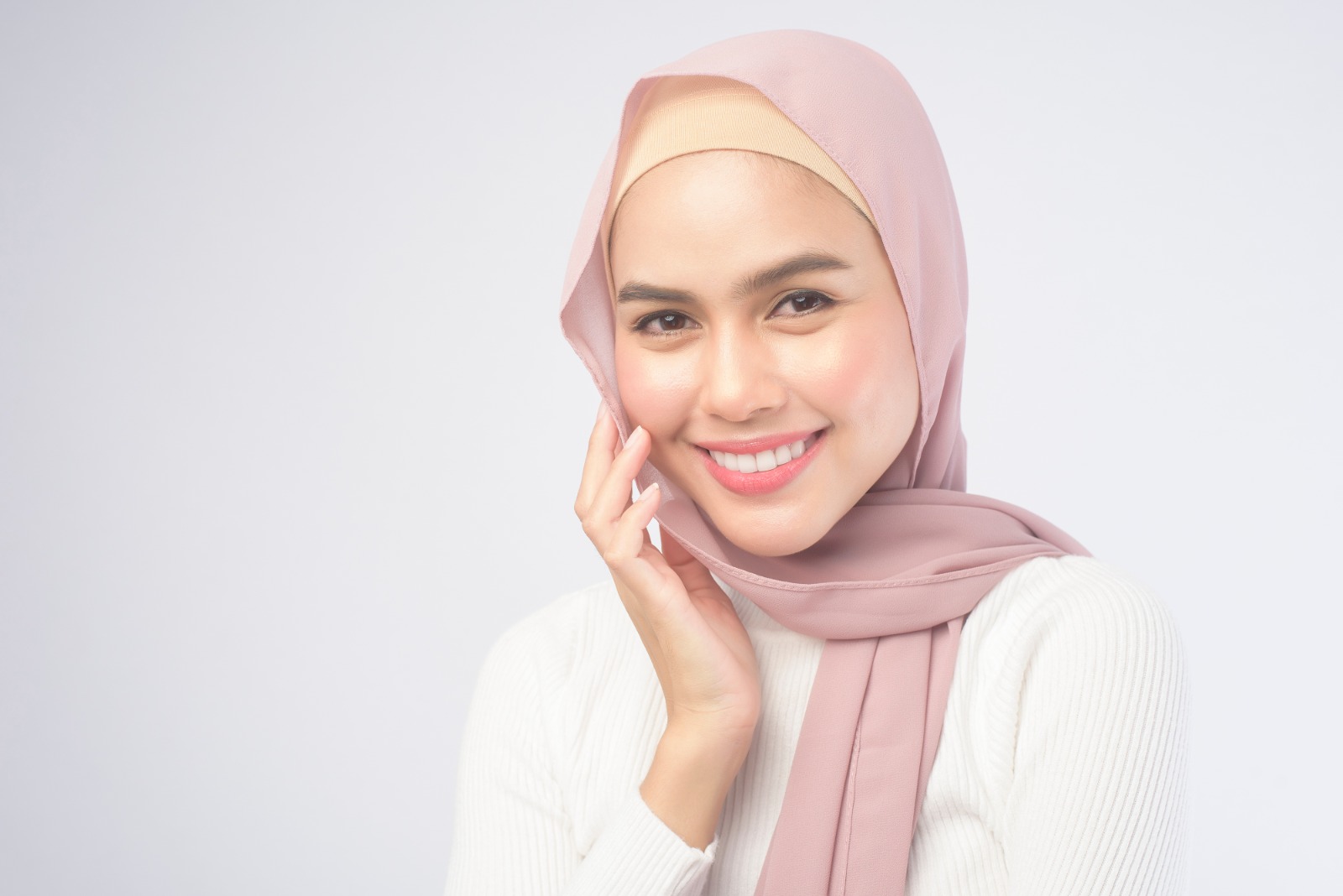 Jaga Kulit Cerah dan Lembab Saat Puasa dengan Truwhite Skin Optimizer Duo