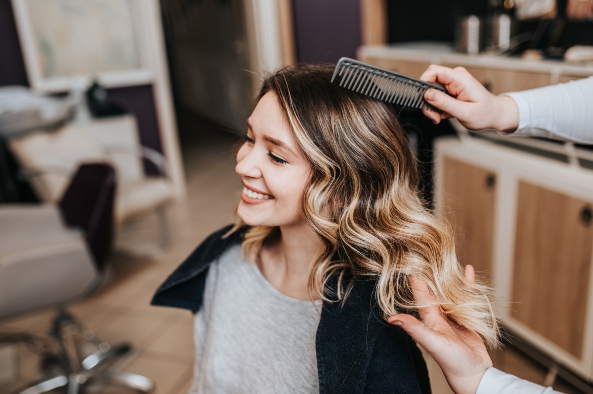 Merawat Rambut Rusak Akibat Coloring Rambut dengan Rangkaian ERHAIR